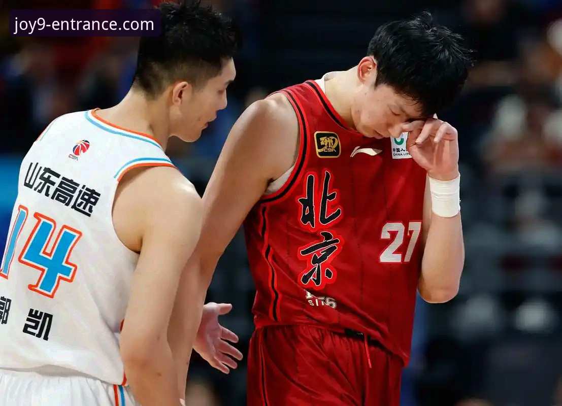 广州终结连败 vs 山东遭遇滑铁卢：一场充满转折与伤病的CBA焦点战